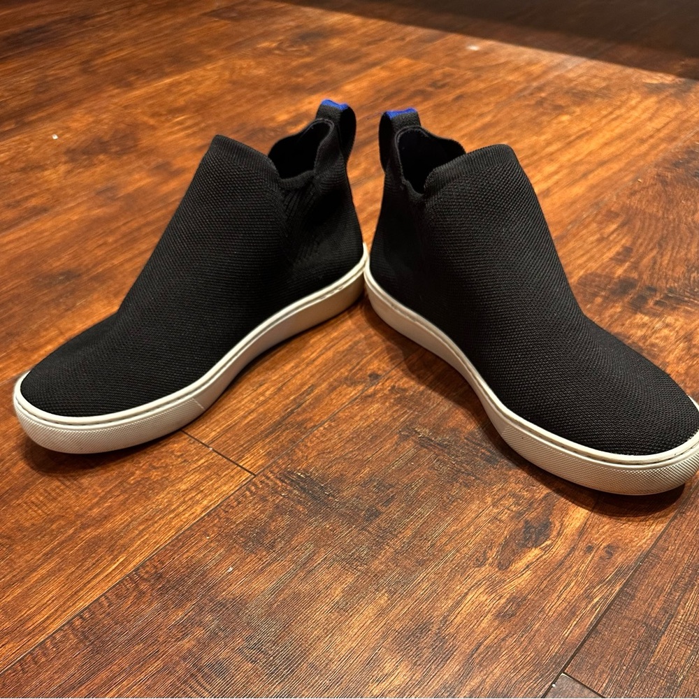 Rothys The Chelsea Boot Womens Sz 9.5 Black Knit Slip On Ankle Mid Top Sneaker - Picture 3 of 8